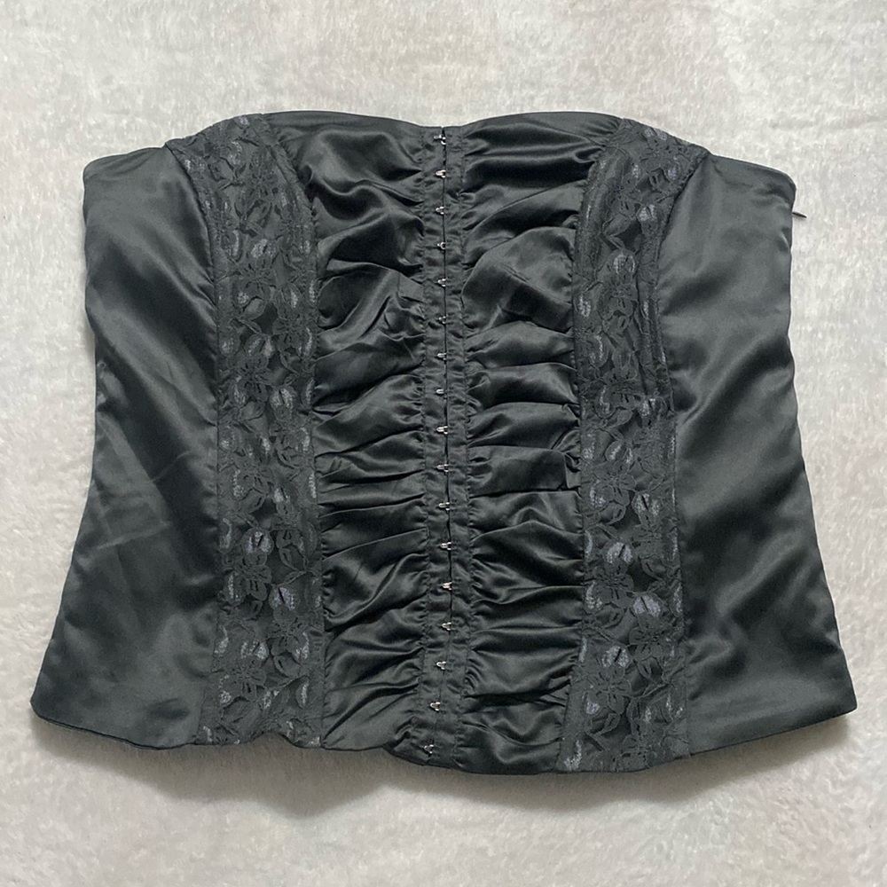 Suzy Shier gray corset top (L)